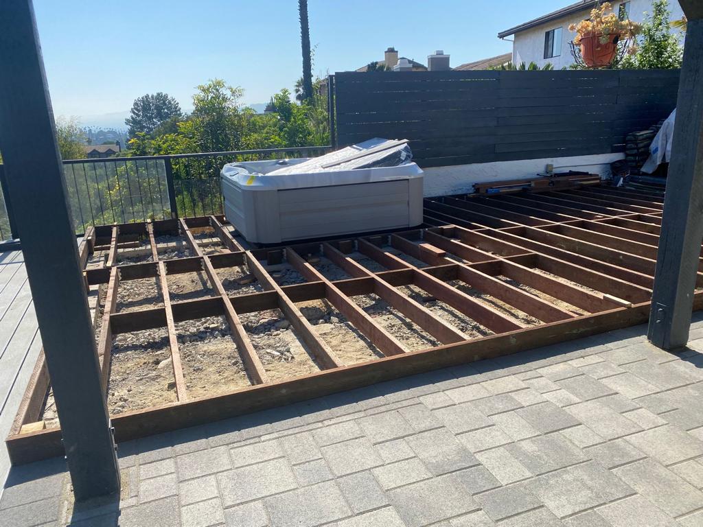 deck replacement in Tukwila